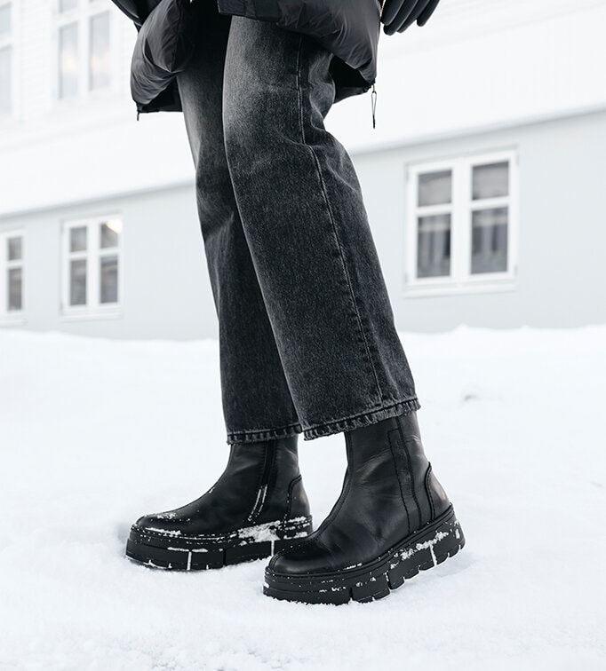 Link to Mount Fiona Grip Curling Boots