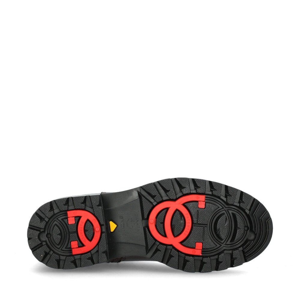 Mount Kimberley Grip Boots