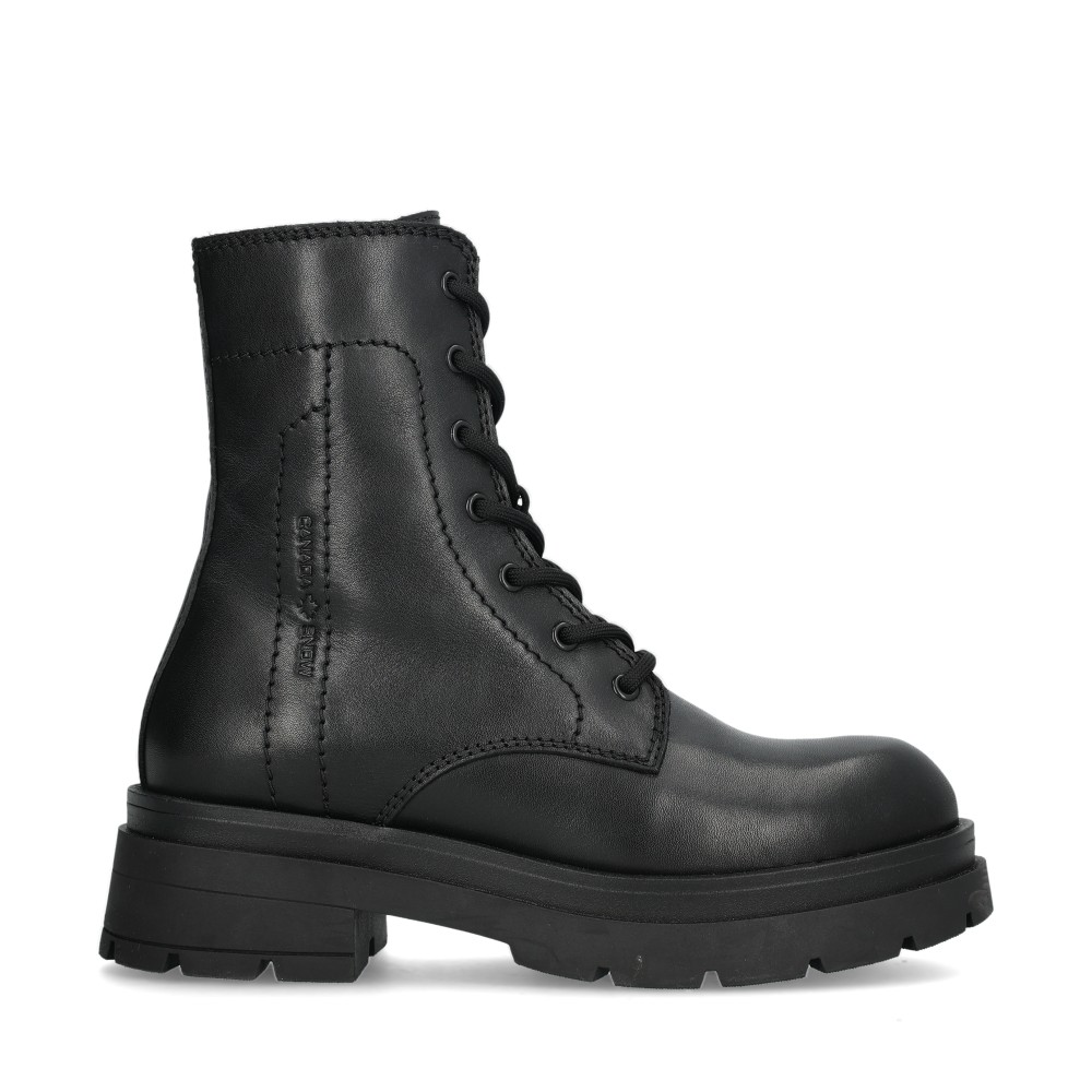 Mount Joia Boots