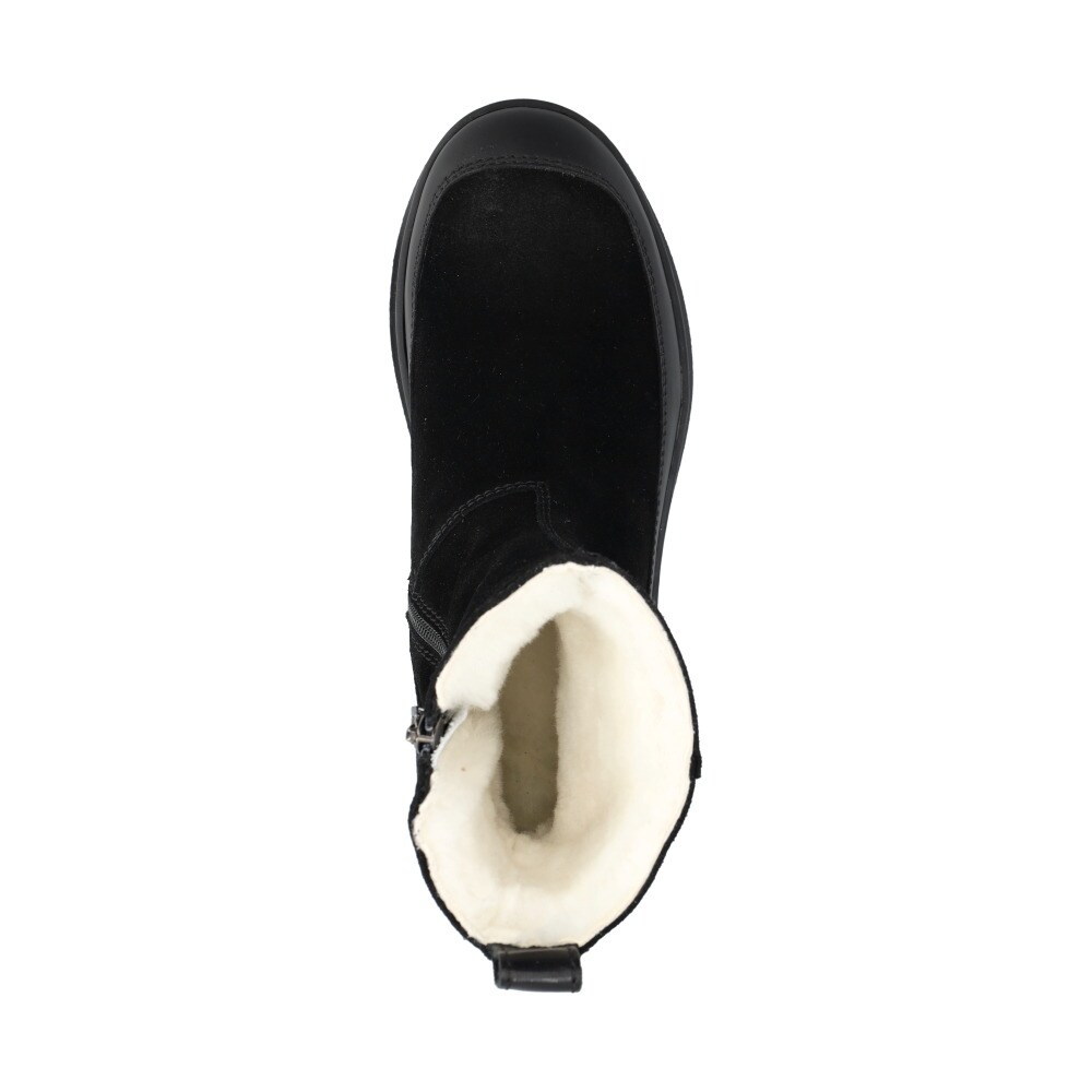 Mount Vitra Curling Boots