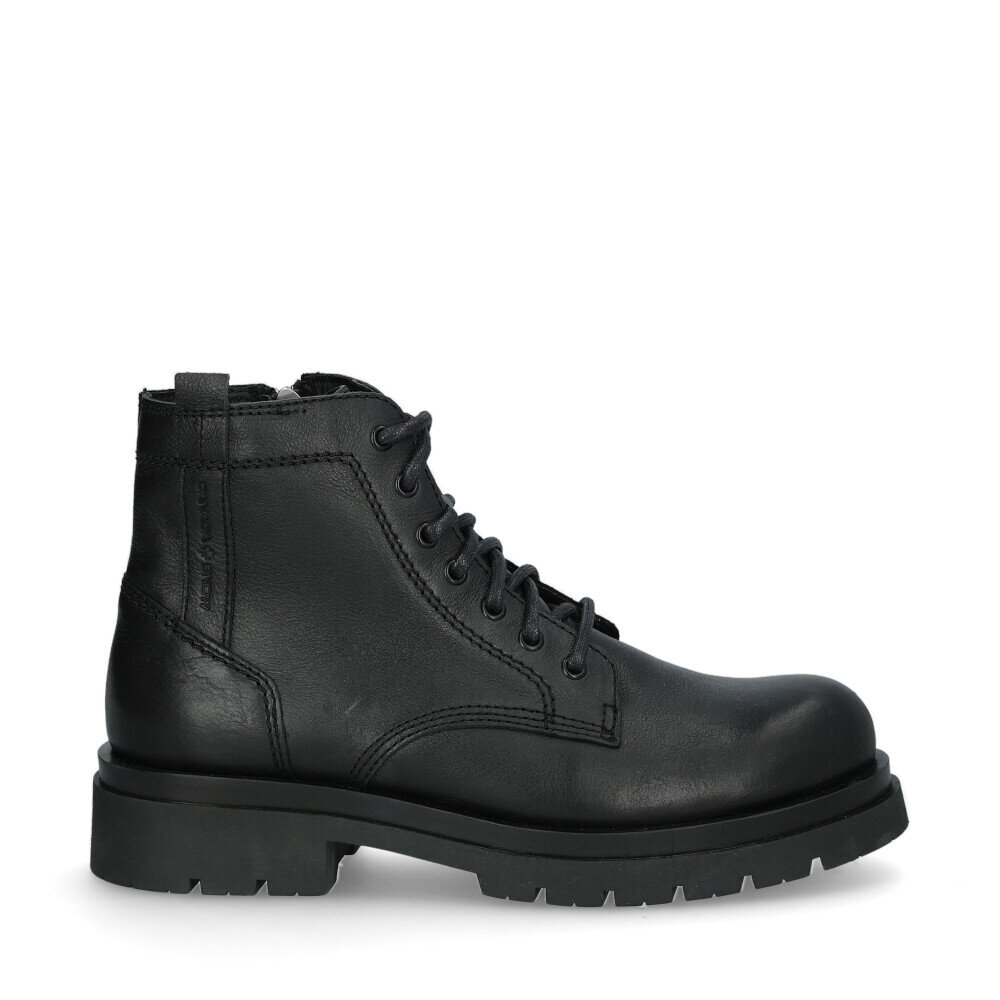 Mount Mee Boots